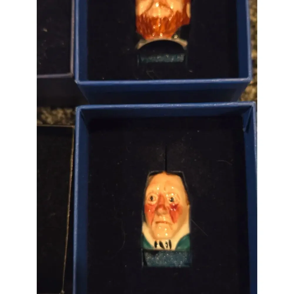Thimble collectors club lot- ALL but the Abe Lincoln